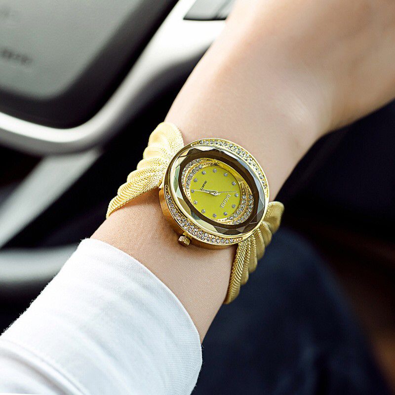Luxury Ladies Watch Female Fashion Quartz Wristwatches Woman Gold Rhinestone Watches Casual Analog Bracelet Watch Montre Femme S3413103