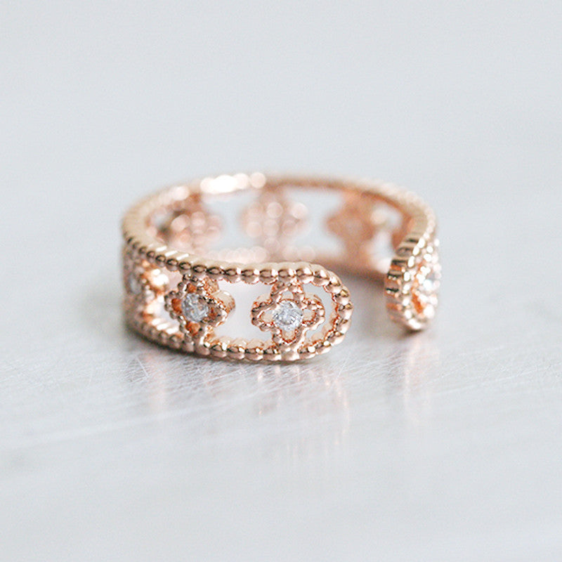 Clover Band Ring Cuff FR500