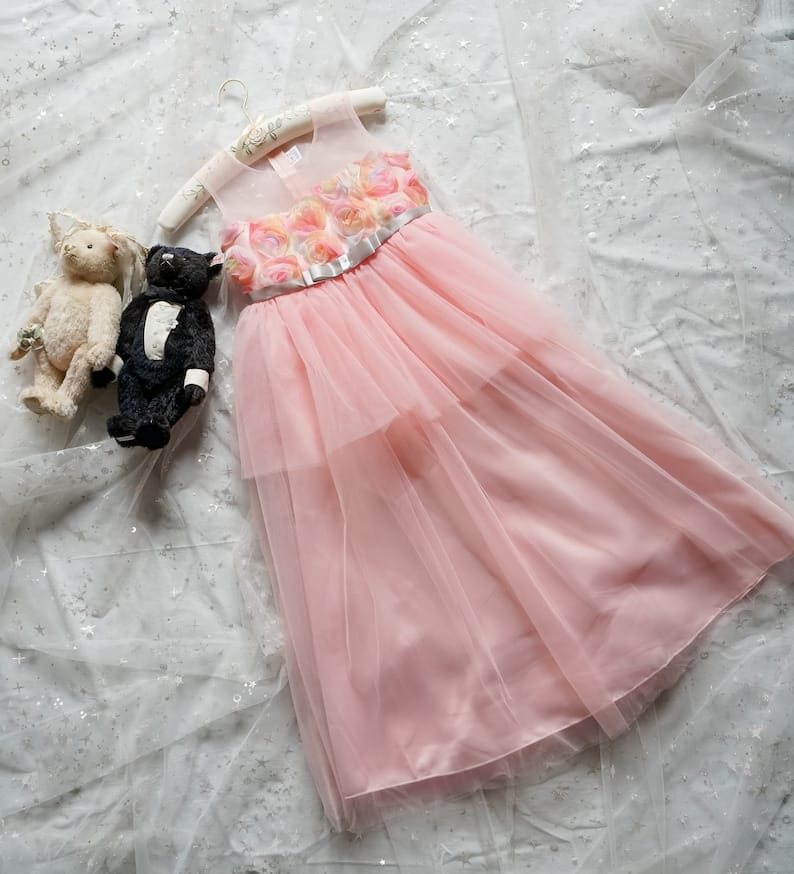 Tween Girl Formal Dress Featuring Satin Fabric, Mesh And 3D Flower Embellishments, Suitable For Hosting Evening Parties S4977378 Tween Girl Formal Dress Featuring Satin Fabric, Mesh And 3D Flower Embellishments, Suitable For Hosting Evening Parties S4977378