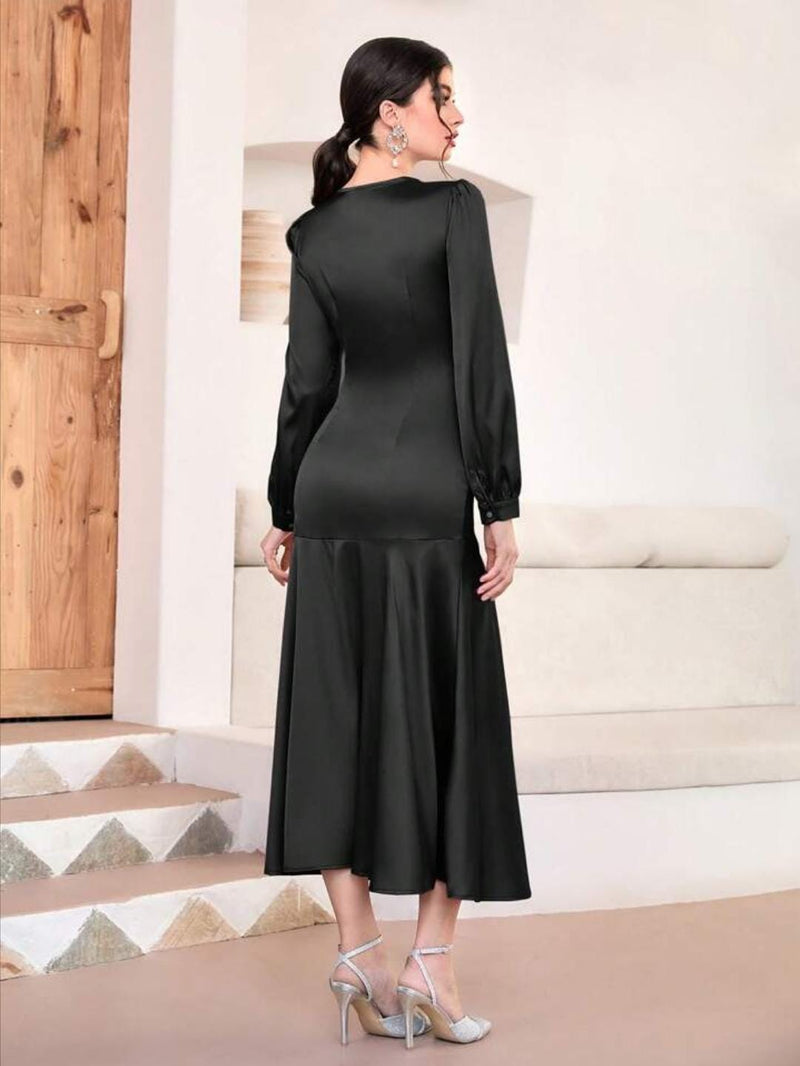 Modely Ruched Front Mermaid Hem Satin Dress XL S4778710 - Tuzzut.com Qatar Online Shopping