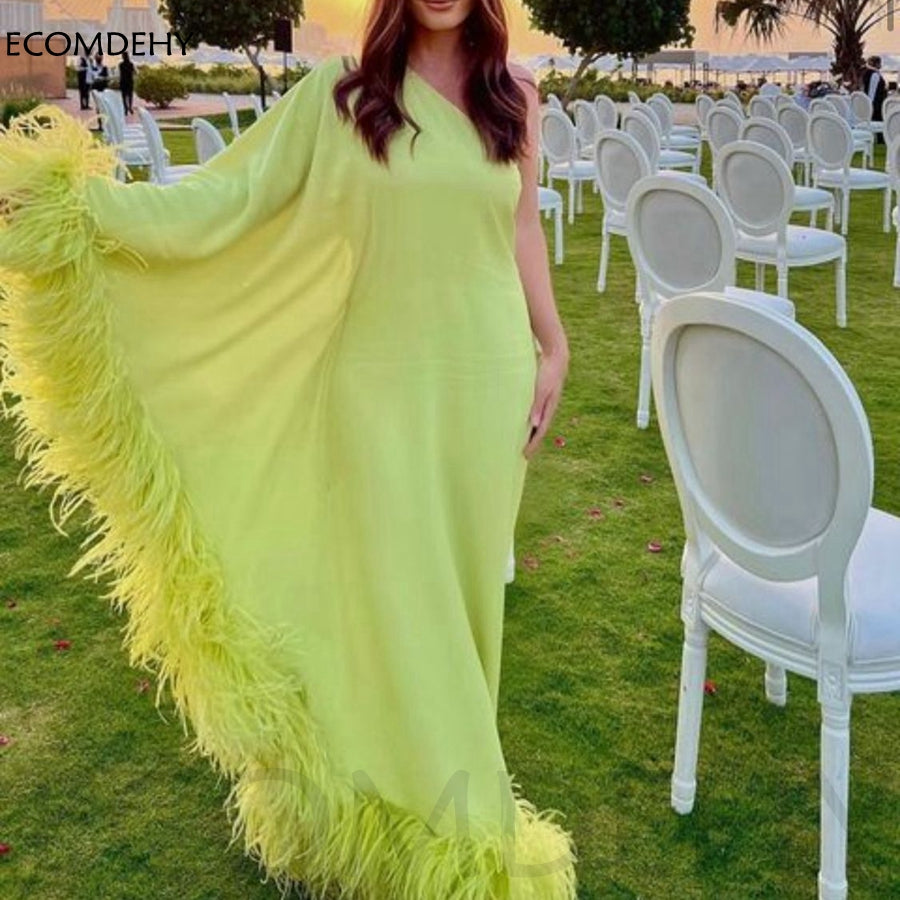 Casual Dress Ostrich Feather- trimmed Crepe Maxi Pretty Party Pastel Yellow Rayon Feather Party Dress 5MVE54 Casual Dress Ostrich Feather- trimmed Crepe Maxi Pretty Party Pastel Yellow Rayon Feather Party Dress 5MVE54
