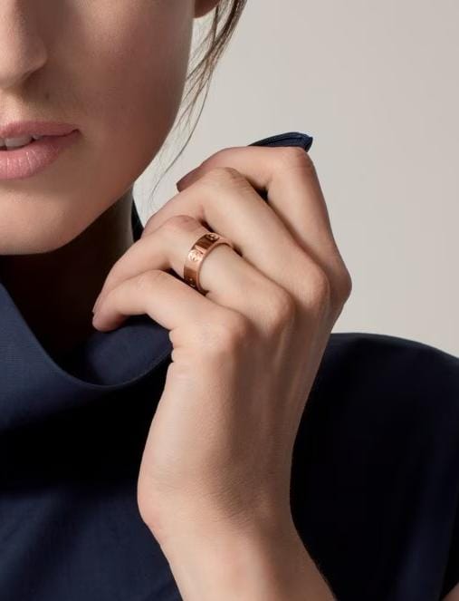 Rose Gold Finger Ring FR72 - TUZZUT Qatar Online Shopping