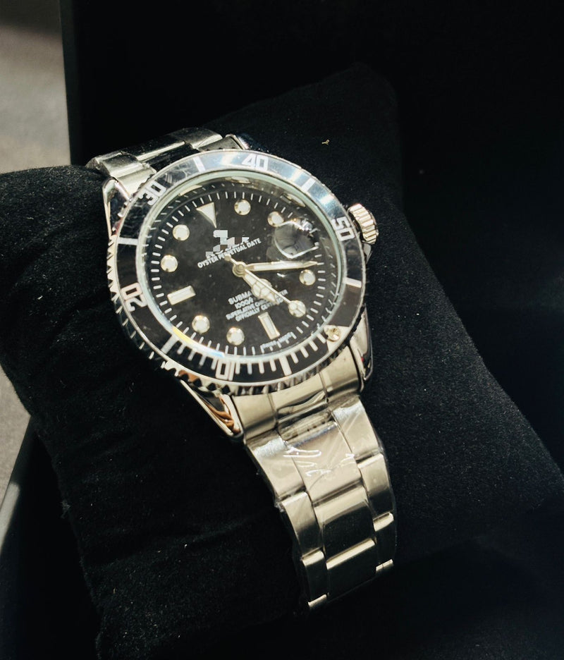 Men's Luxury Date Silver Black Dial Watch W7747 - TUZZUT Qatar Online Shopping