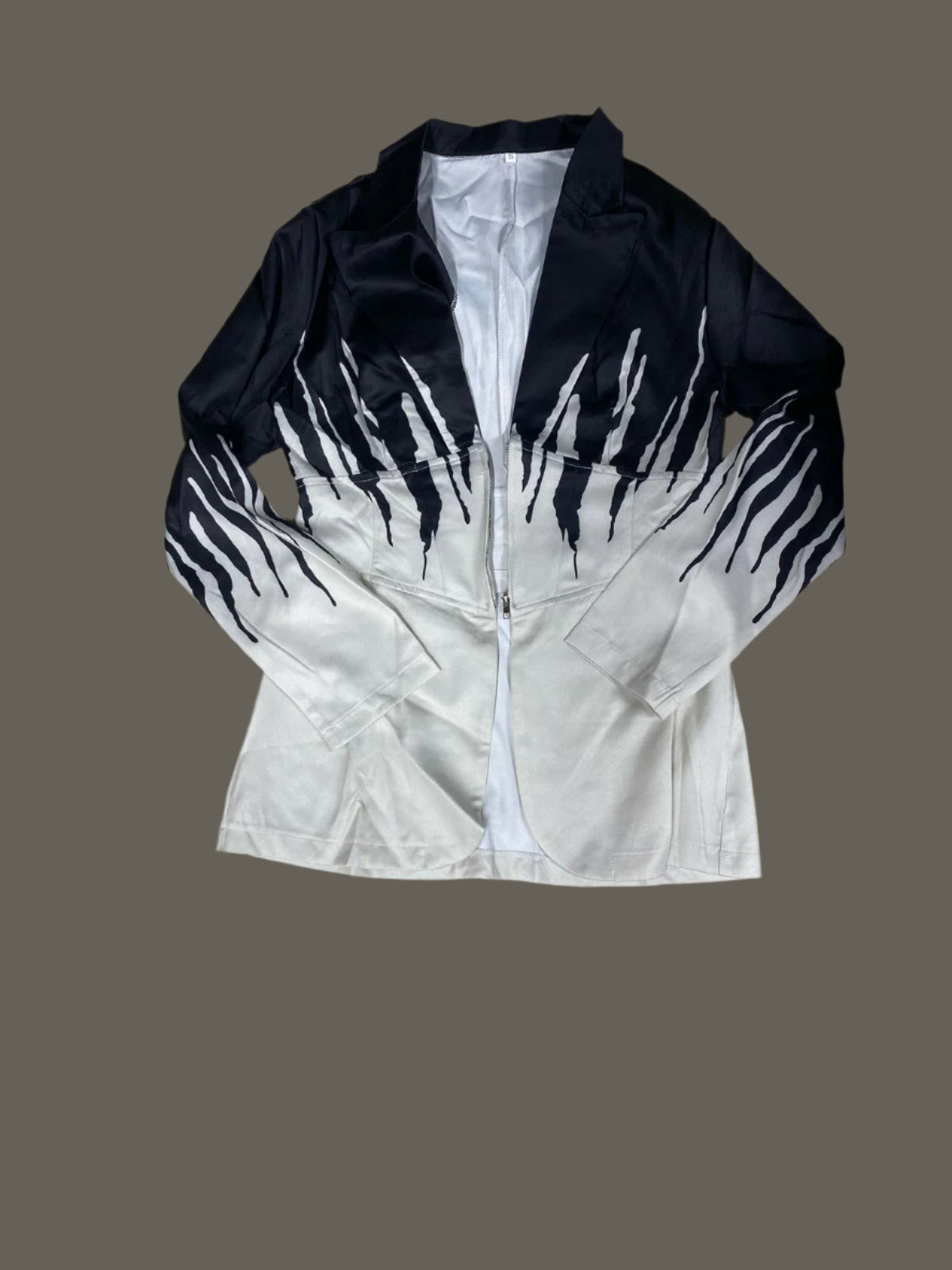 New Fashion turn-down collar long-sleeved Korean contrast color loose casual Blazer 028097 New Fashion turn-down collar long-sleeved Korean contrast color loose casual Blazer 028097