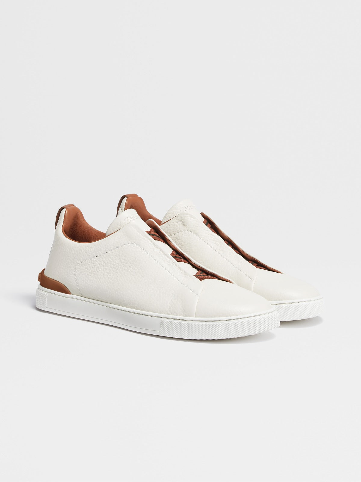 Off White Deerskin Triple Stitch Sneakers Z1000 Off White Deerskin Triple Stitch Sneakers Z1000