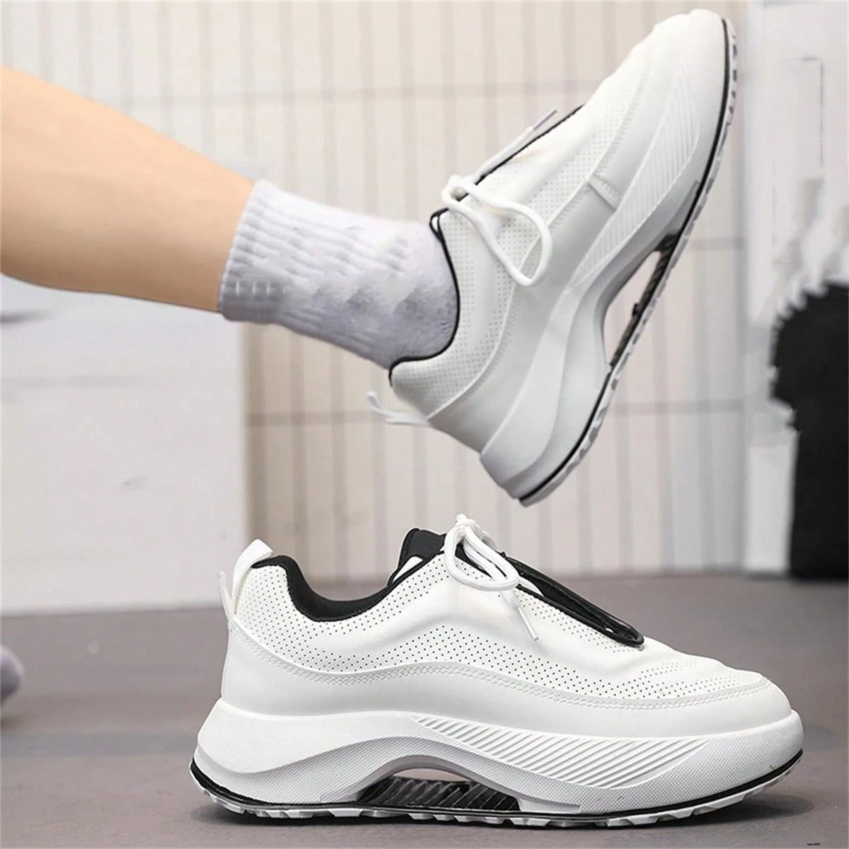 Thick Soled Height Boosting Athletic White Shoes 686 Thick Soled Height Boosting Athletic White Shoes 686