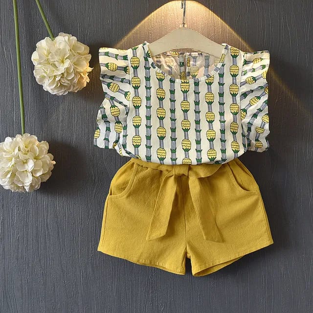 Baby Girls Floral Chiffon Top & Shorts Outfit X1353380 Baby Girls Floral Chiffon Top & Shorts Outfit X1353380