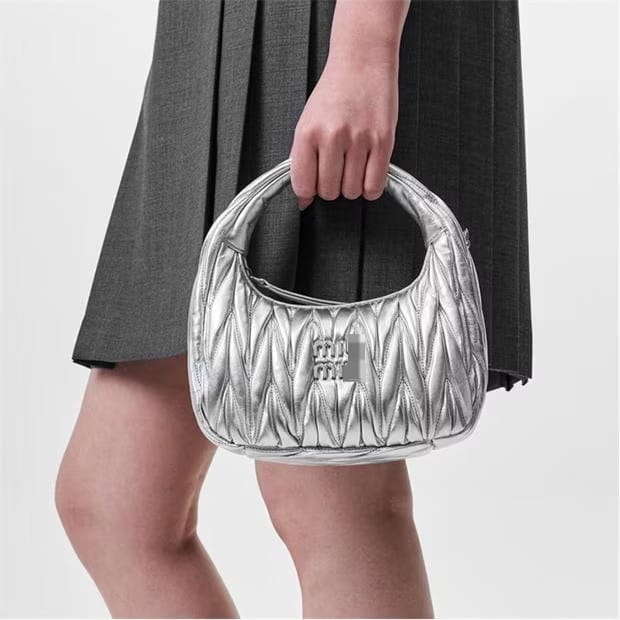 Wander Matelasse Hobo Bag B2005 - TUZZUT Qatar Online Shopping