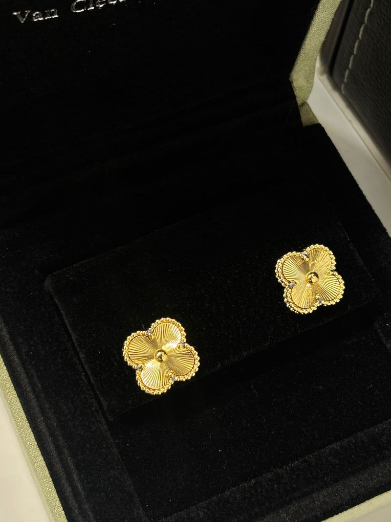 Womens Luxury Fashion Ear ring W330012 - TUZZUT Qatar Online Shopping