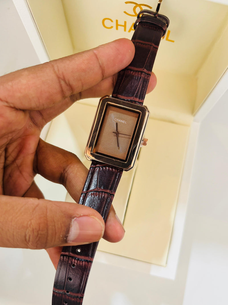 Girl Friend Leather Quartz Watch CH0099 - TUZZUT Qatar Online Shopping