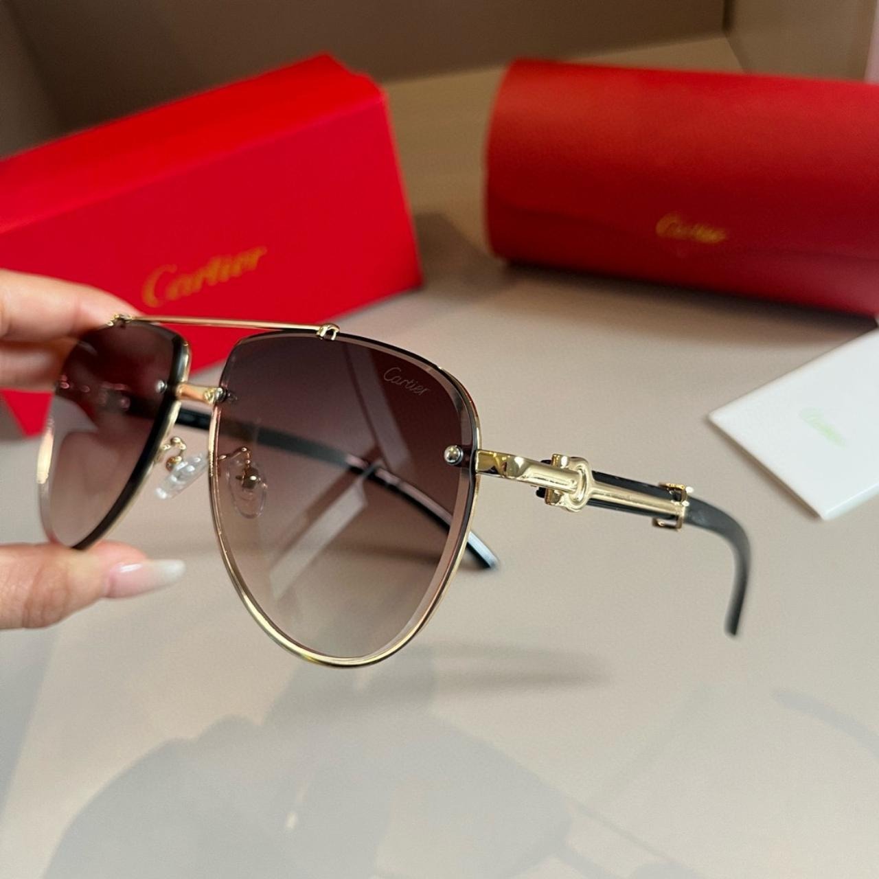 Classic Aviator Sunglasses CR7766 Classic Aviator Sunglasses CR7766