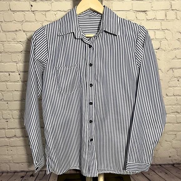 Men's Fashion White Striped Wrinkle Shirt S4621562 Men's Fashion White Striped Wrinkle Shirt S4621562