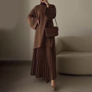 Elegant Round Neckline Wide Sleeves Pleated Skirt Mid-length Two-Piece Outfit 142968 - TUZZUT Qatar Online Shopping