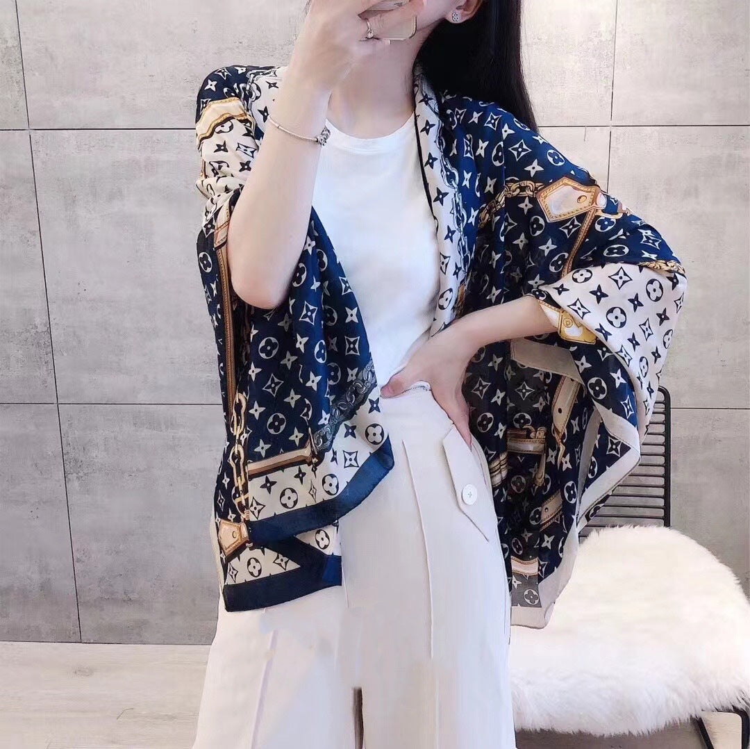 Silk Scarf Shawl Lock and Chain Print 485682 Silk Scarf Shawl Lock and Chain Print 485682