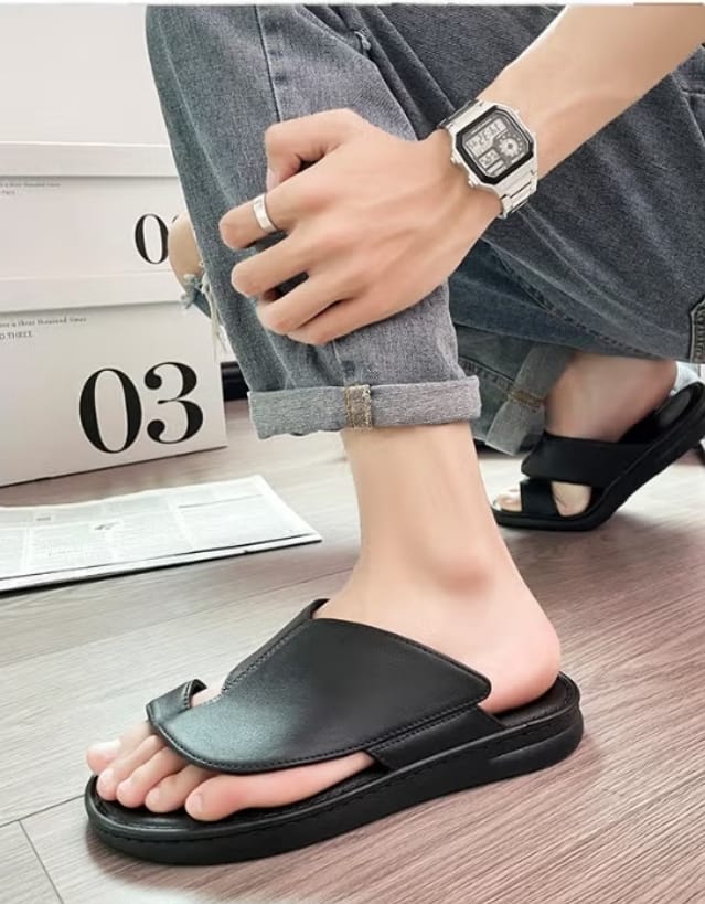 Non-slip Soft-soled Casual Men's Slippers Black MS23 - TUZZUT Qatar Online Shopping