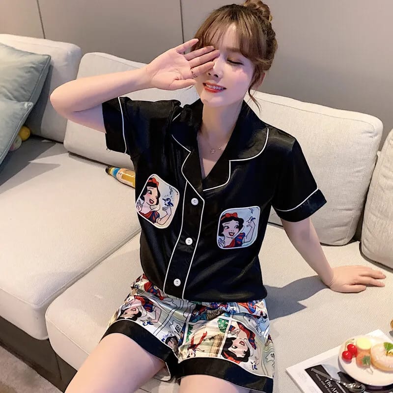 Snow White Print Summer Satin Silk Pajama Set Short Sleeve Top Shorts Women's S2984007 Snow White Print Summer Satin Silk Pajama Set Short Sleeve Top Shorts Women's S2984007