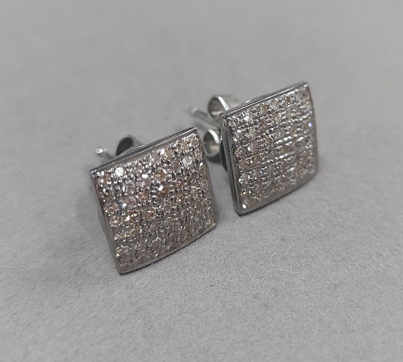 Silver Diamond Studs DS11 - TUZZUT Qatar Online Shopping
