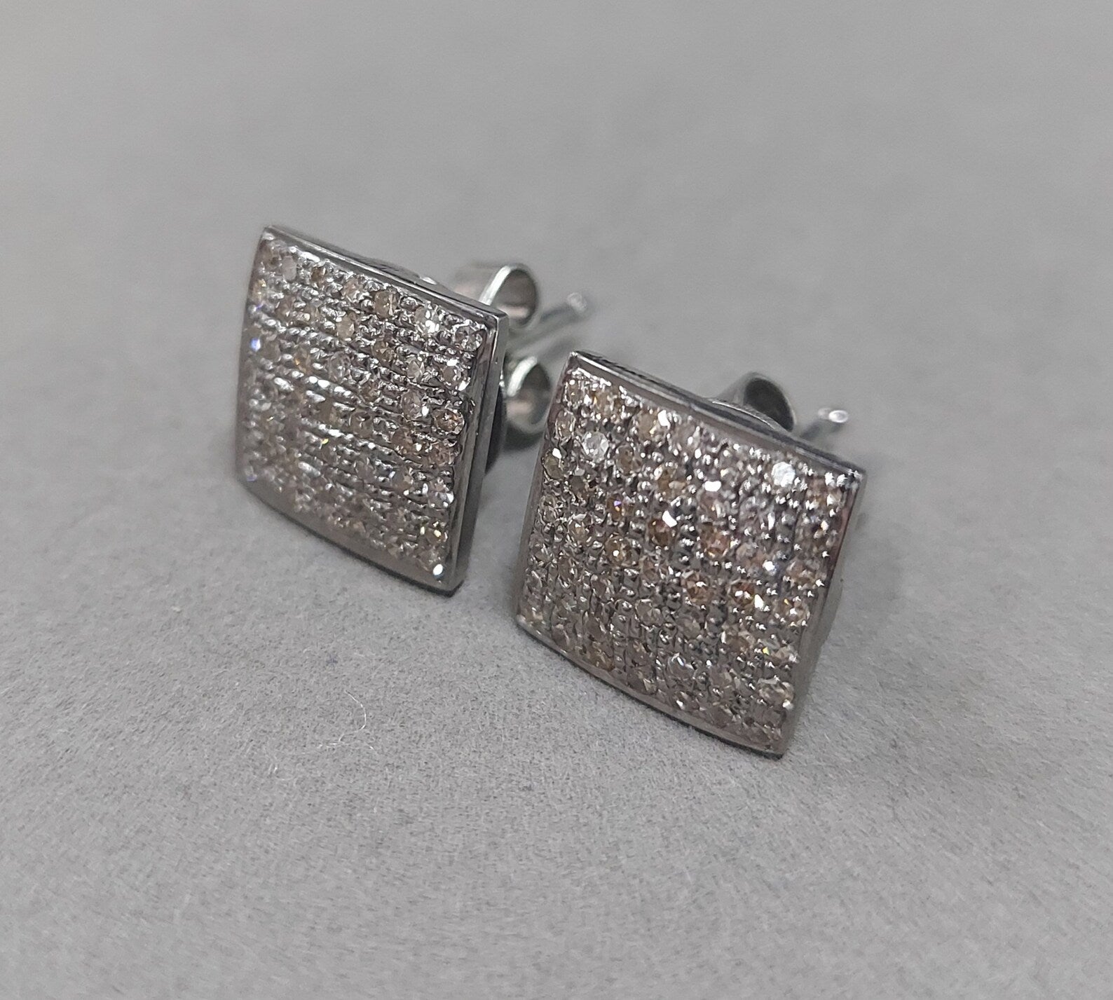 Silver Diamond Studs DS11 Silver Diamond Studs DS11