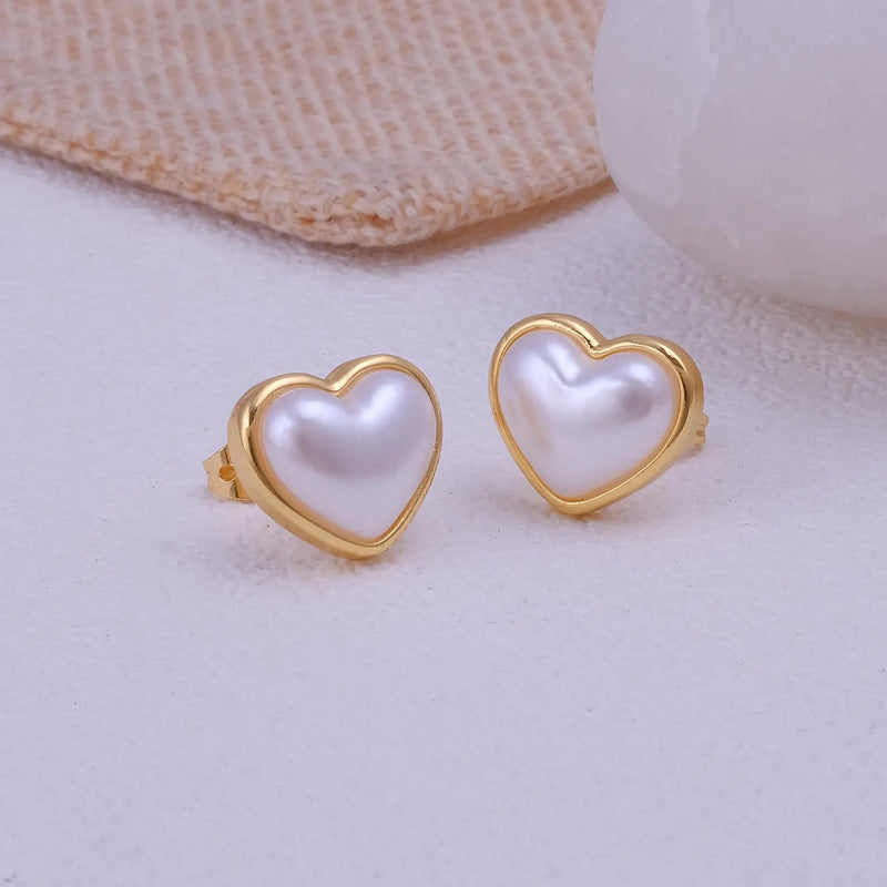 Heart Stud Earrings ER036 - TUZZUT Qatar Online Shopping