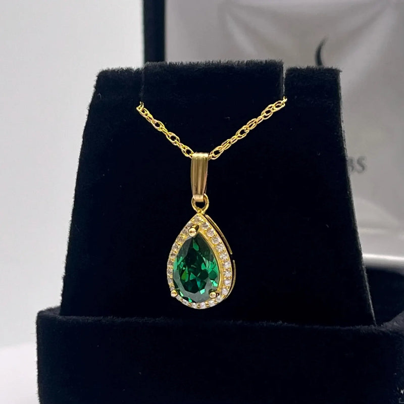 Pear Cut Emerald Necklace EN25 - TUZZUT Qatar Online Shopping