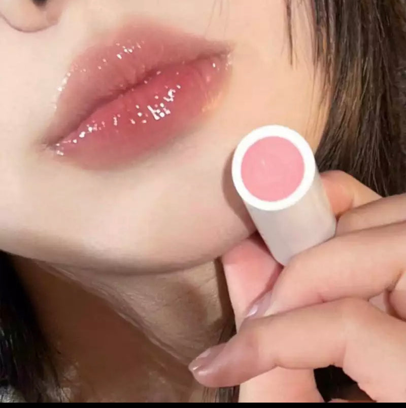 Matte Lipstick Velvet Lip Glaze Color Charm Lasting Non-fading Lip Make up Long Lasting Moisturizing Lipstick - Tuzzut.com Qatar Online Shopping