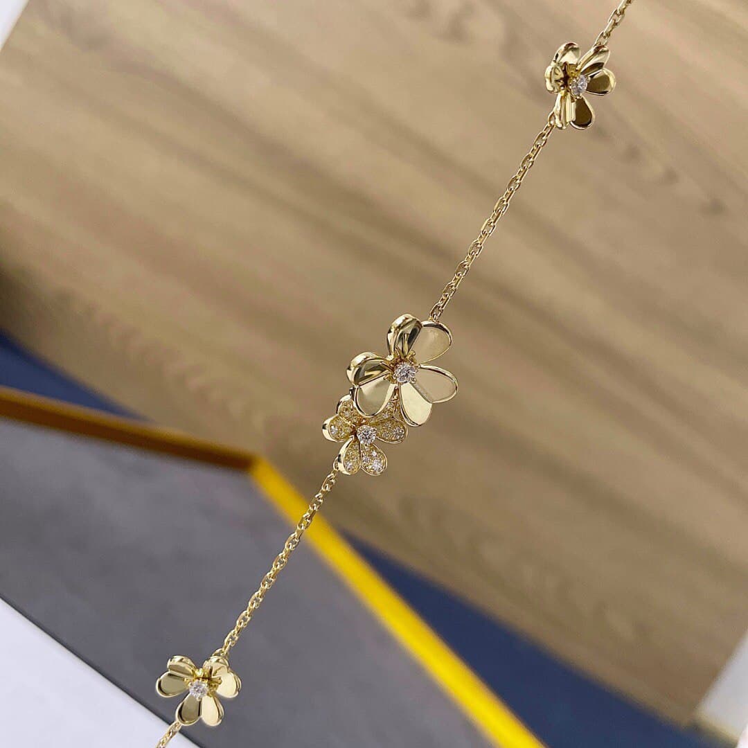 Frivole Gold Diamond Bracelet 504891336 Frivole Gold Diamond Bracelet 504891336