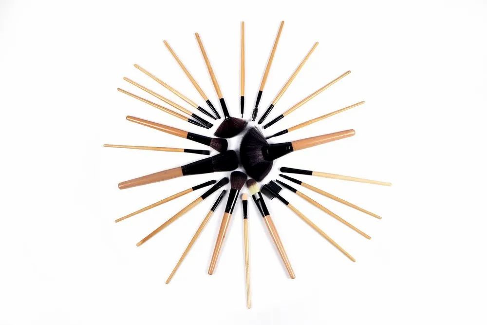 Pencil Wooden 24 PCS Dairy Makeup Brushes Set Pencil Wooden 24 PCS Dairy Makeup Brushes Set