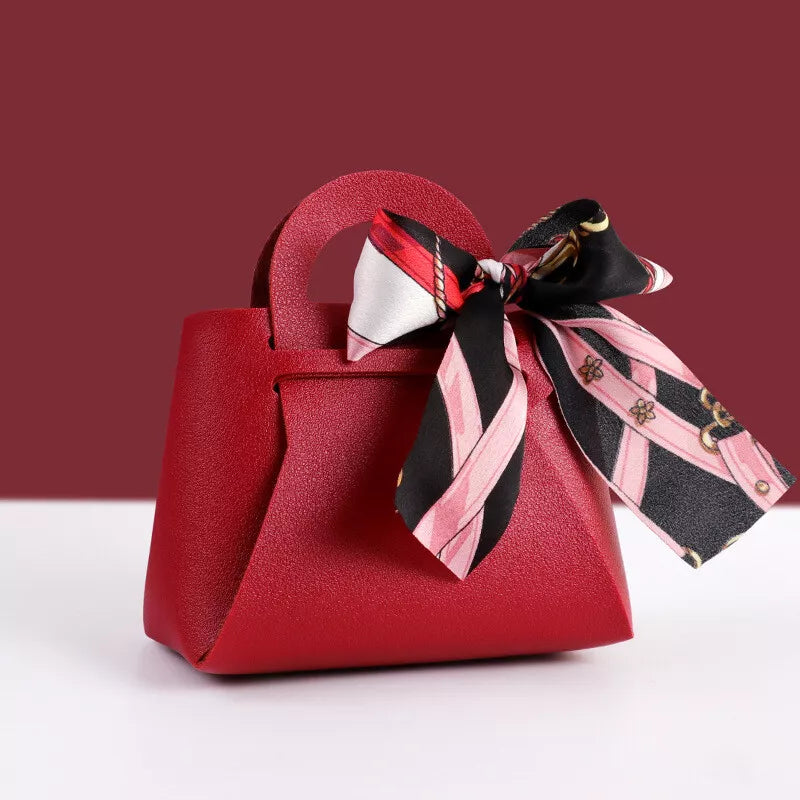 10 pcs Creative Leather Gifts Box with Ribbon Handbag Shape Candy Bag for Wedding Birthday Party 10 pcs Creative Leather Gifts Box with Ribbon Handbag Shape Candy Bag for Wedding Birthday Party