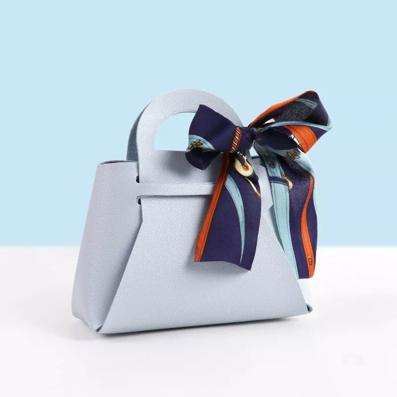 10 pcs Creative Leather Gifts Box with Ribbon Handbag Shape Candy Bag for Wedding Birthday Party 10 pcs Creative Leather Gifts Box with Ribbon Handbag Shape Candy Bag for Wedding Birthday Party