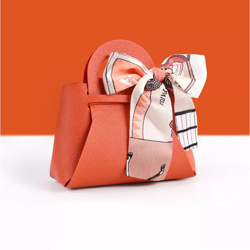 10 pcs Creative Leather Gifts Box with Ribbon Handbag Shape Candy Bag for Wedding Birthday Party 10 pcs Creative Leather Gifts Box with Ribbon Handbag Shape Candy Bag for Wedding Birthday Party