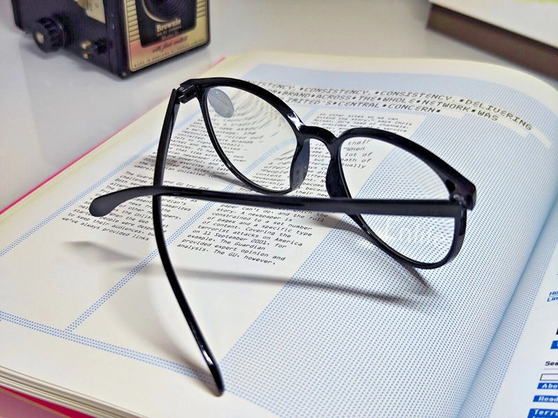 Lightweight Round Style Black Reading Glass +1.50 RG1022