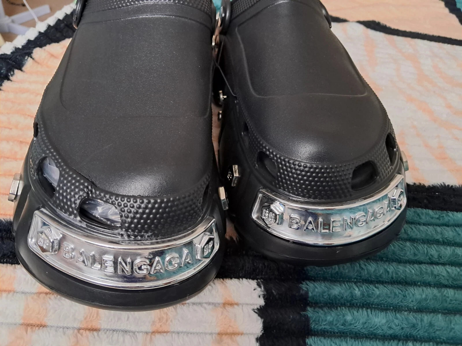 Balengaga Hardcrocs Sandal Black B4445 Balengaga Hardcrocs Sandal Black B4445