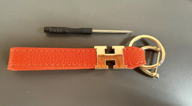 Luxury Designer Keychain K7735 - TUZZUT Qatar Online Shopping