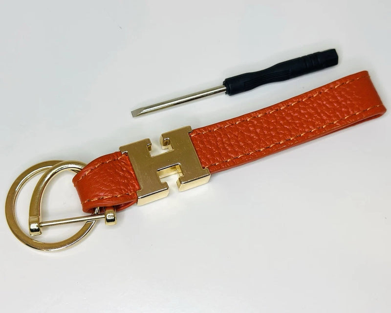 Luxury Designer Keychain K7735 - TUZZUT Qatar Online Shopping