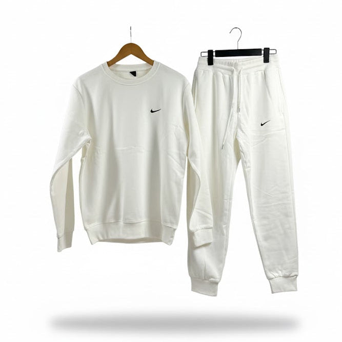 Mens Sports White classic velour tracksuit set, popular for its comfort and association S4539810 - TUZZUT Qatar Online Shopping