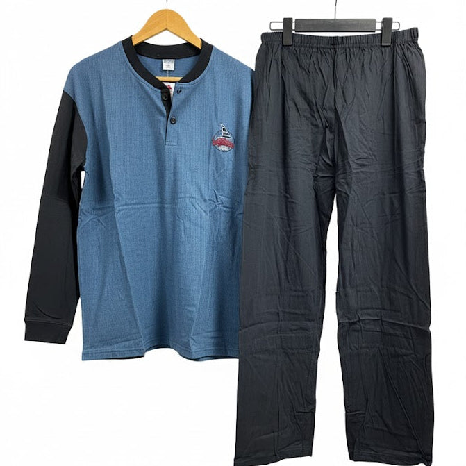 Mens soft, breathable, long-sleeve T-shirt with a stylish Henley neck and button placket 300470 Mens soft, breathable, long-sleeve T-shirt with a stylish Henley neck and button placket 300470