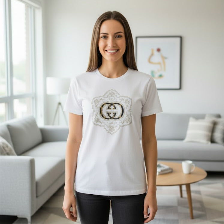 Women's Stylish white Gucci-style crest 12177800