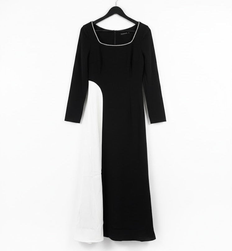 Women's Modern Black Gown with Contrast White Panel S4969399 - TUZZUT Qatar Online Shopping