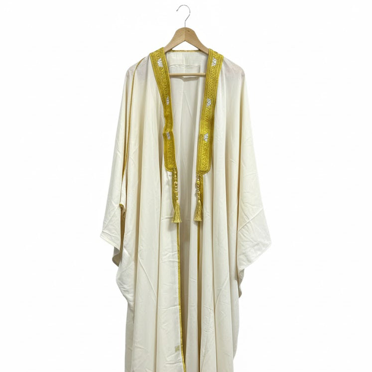 Arabian Men's Premium Cream/Off-White Bisht with Gold Embroidery B-329820 Arabian Men's Premium Cream/Off-White Bisht with Gold Embroidery B-329820