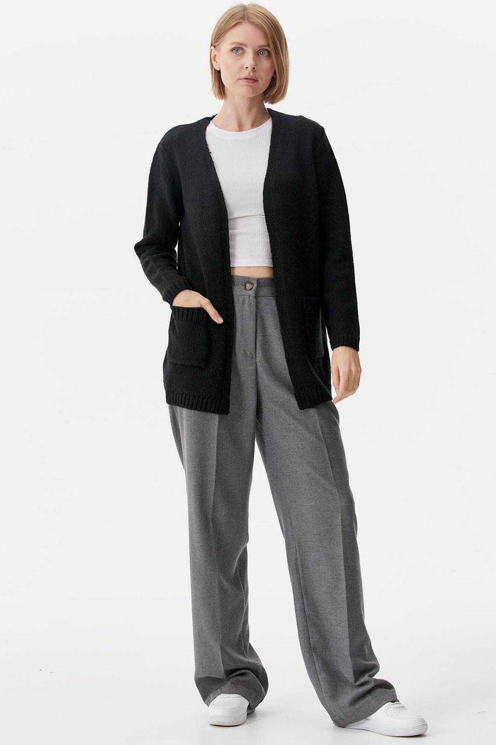 Womens Knitwear Jacket With V Neck Pocket 800579 Womens Knitwear Jacket With V Neck Pocket 800579