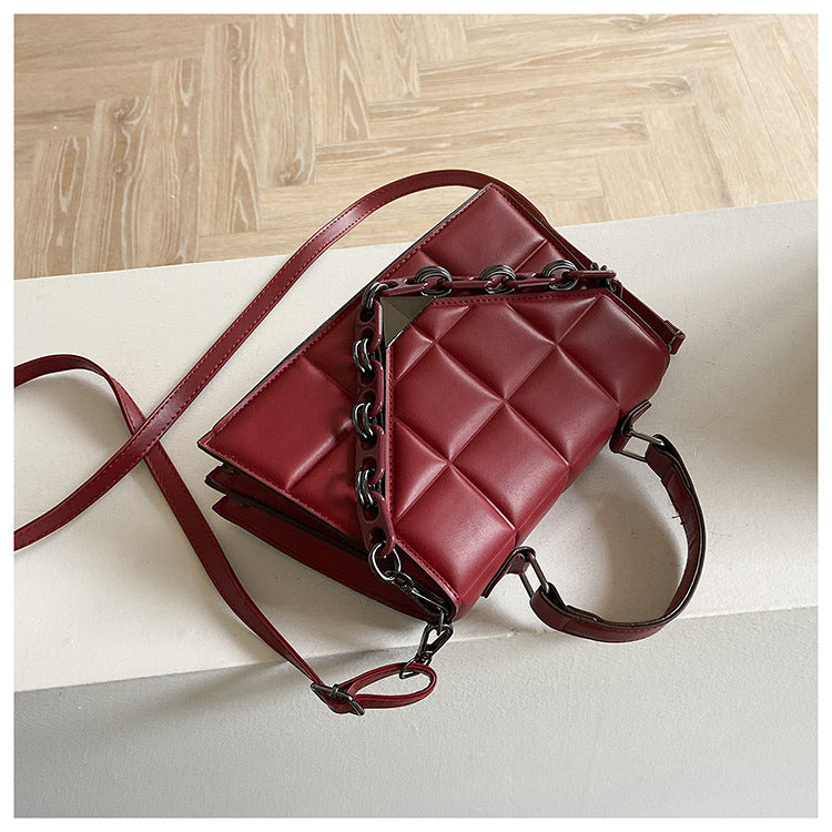 Luxury Women Flap Shoulder Bag with Chain - BT5084 Luxury Women Flap Shoulder Bag with Chain - BT5084