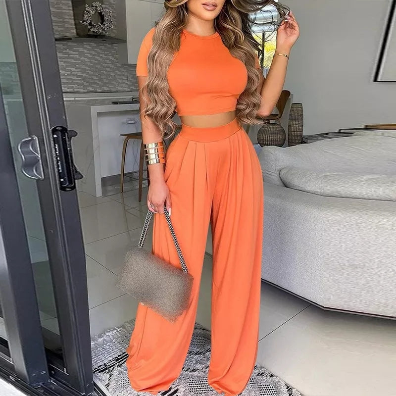 Plain Crop Top & Floral Print Pants Set Plain Crop Top & Floral Print Pants Set