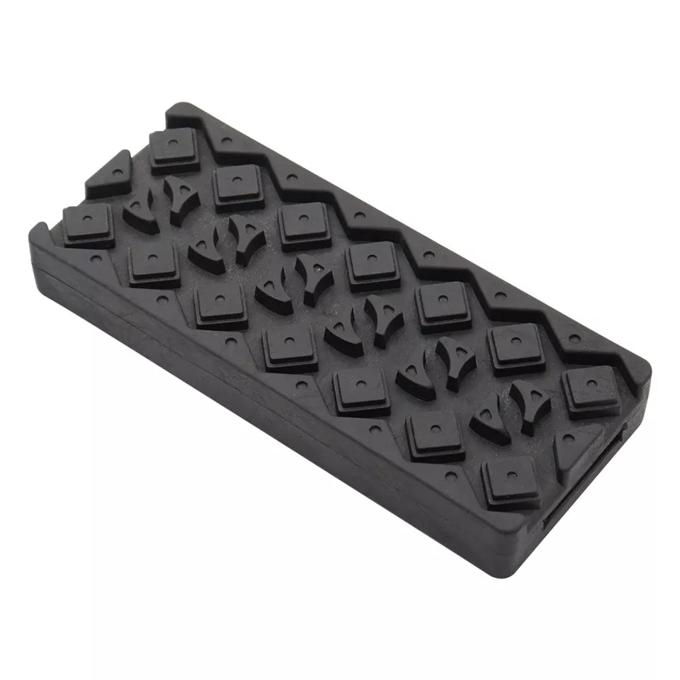 2PCS Car Tire Anti-Skid Traction Blocks Snow Mud Sand Traction Mats for SUV Sedan 2PCS Car Tire Anti-Skid Traction Blocks Snow Mud Sand Traction Mats for SUV Sedan