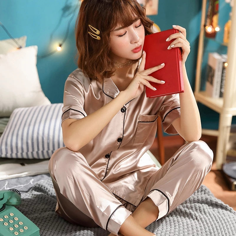 Women's Silk Satin Pajama Set Collar Short Sleeve Nightgown Women's Silk Satin Pajama Set Collar Short Sleeve Nightgown
