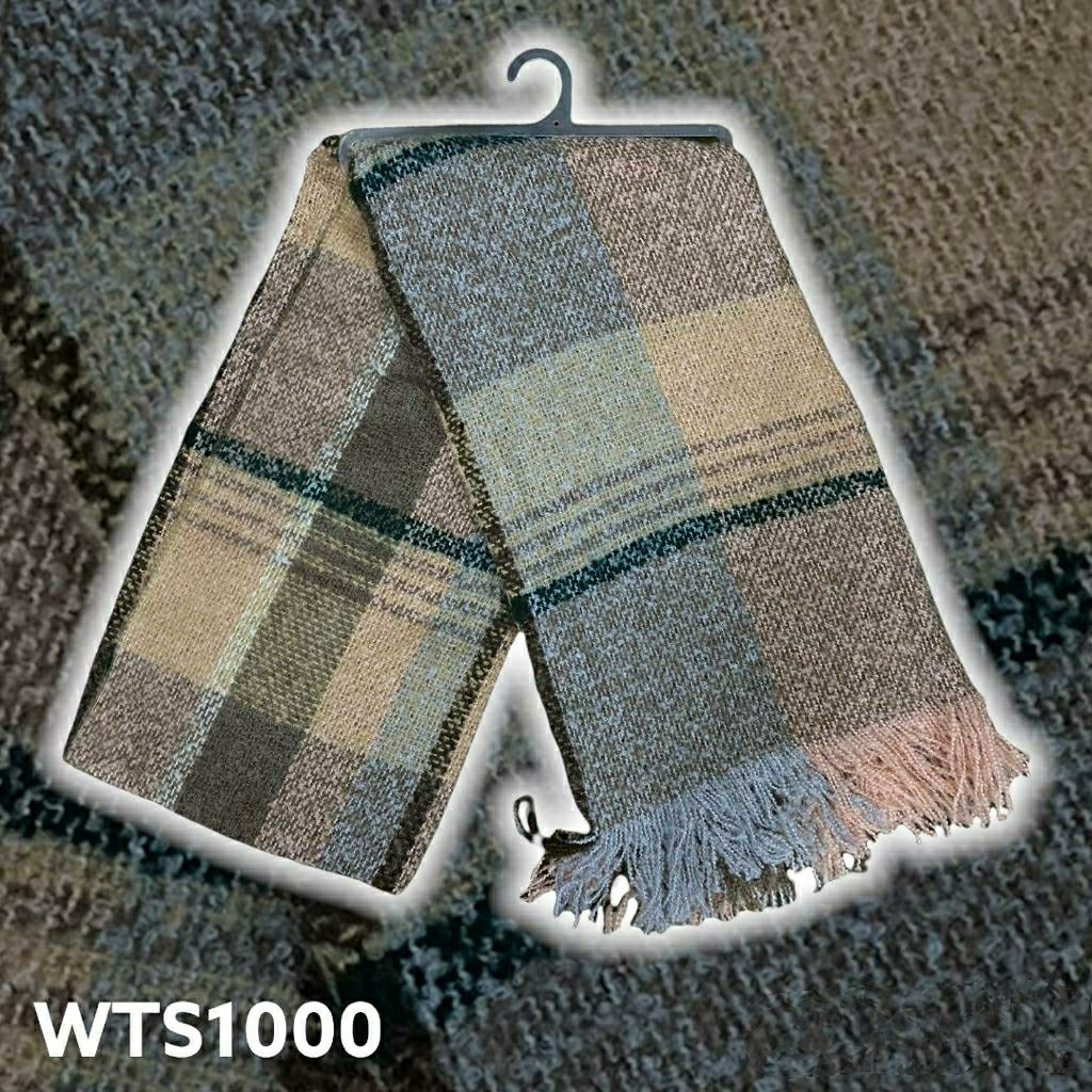 Turkish Women's Winter Woolen Check Shawl Scarf Turkish Women's Winter Woolen Check Shawl Scarf