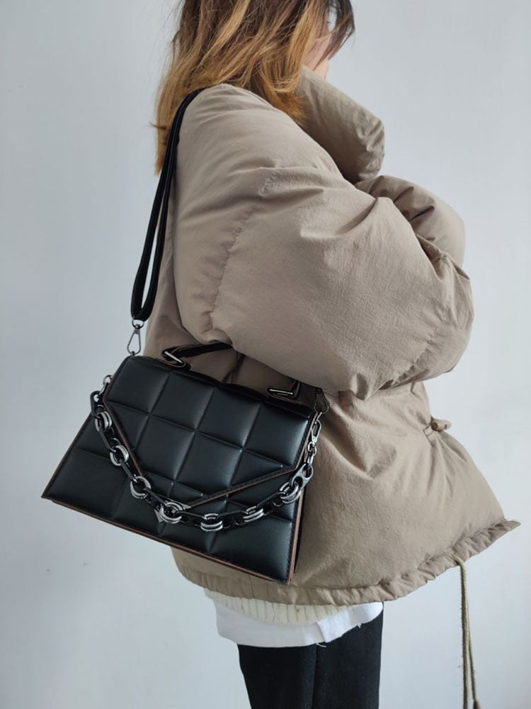 Luxury Women Flap Shoulder Bag with Chain - BT5084 Luxury Women Flap Shoulder Bag with Chain - BT5084