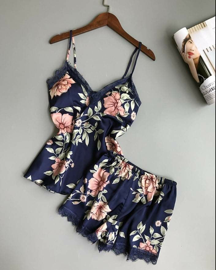 Women’s Floral Printed Lace-Trim Pajama Set (Cami Top + Shorts) Women’s Floral Printed Lace-Trim Pajama Set (Cami Top + Shorts)
