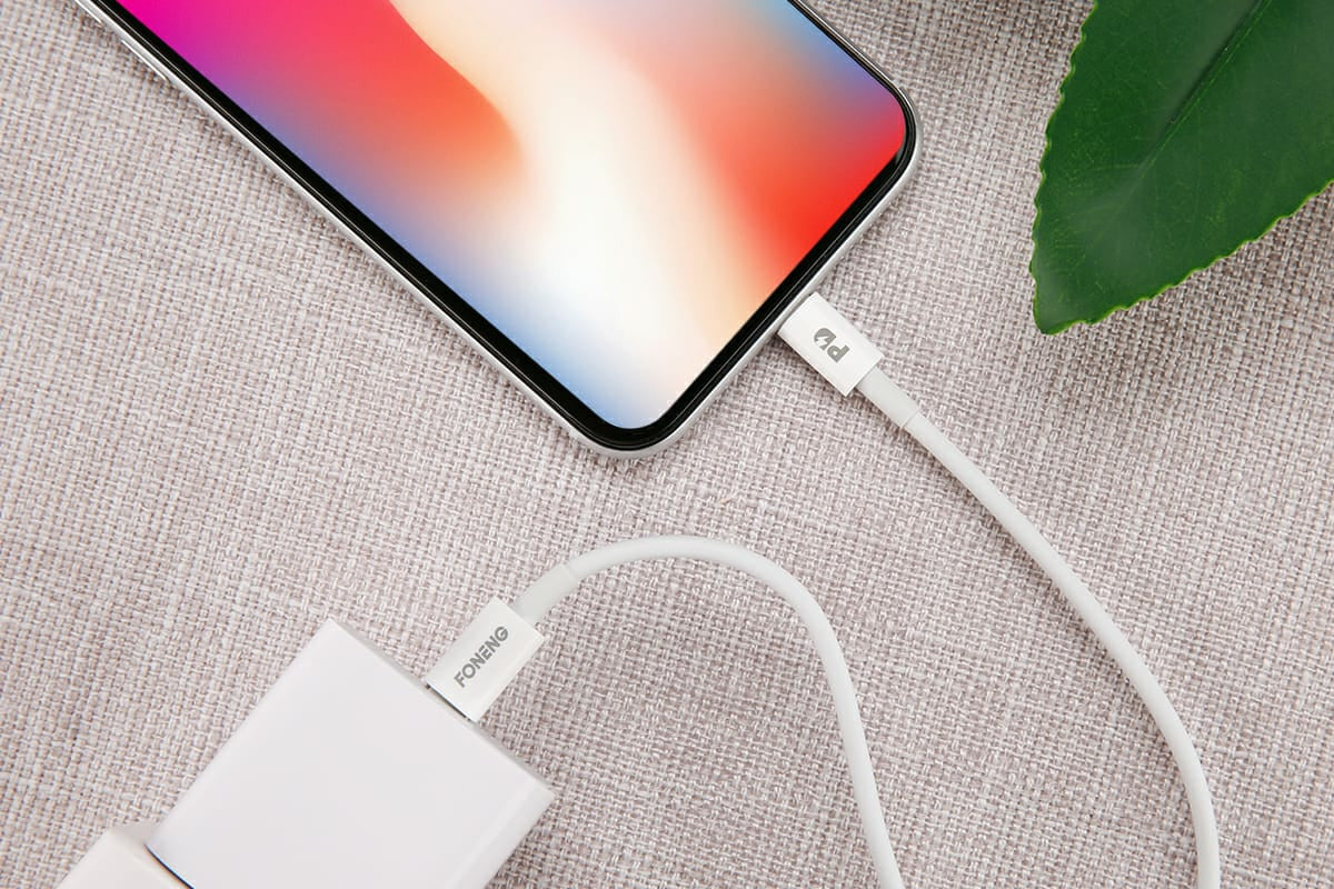 Foneng X31 PD 20W Quick Charge USB-C to Lightning Cable - 1m Foneng X31 PD 20W Quick Charge USB-C to Lightning Cable - 1m