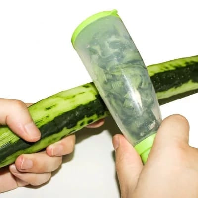 Easy Slicer Vegetable Peeler with Container - Tuzzut.com Qatar Online Shopping