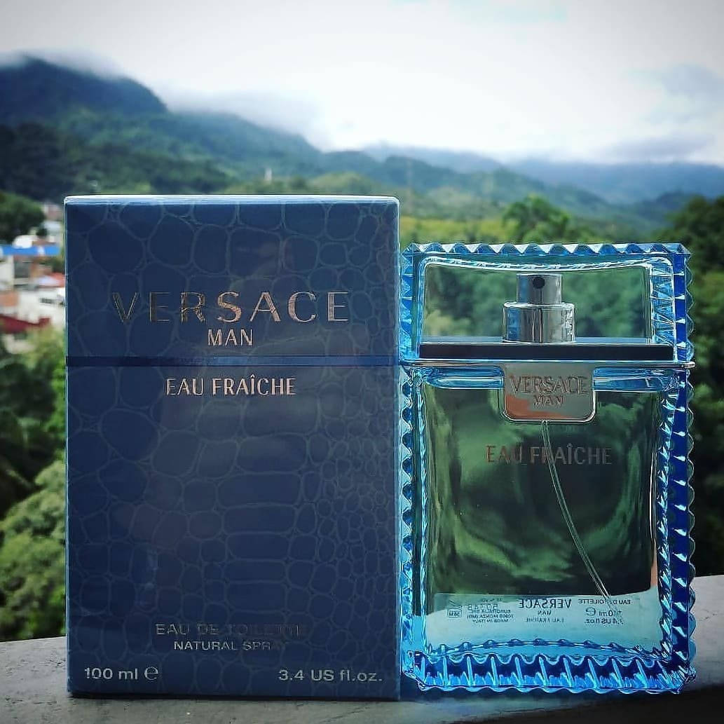 Versace Eau Fraiche Eau De Toilette for Men, 100Ml Versace Eau Fraiche Eau De Toilette for Men, 100Ml